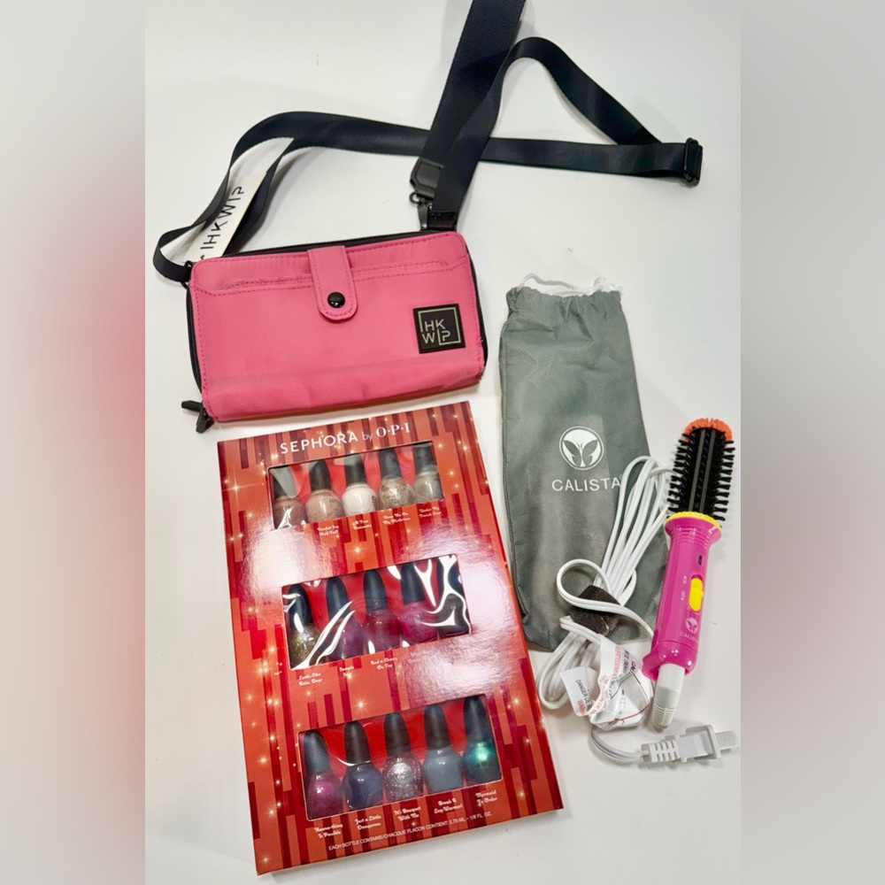 Sephora by OPI Merry & Bright 15-piece Holiday Nail Collection AND MORE!!  READ!